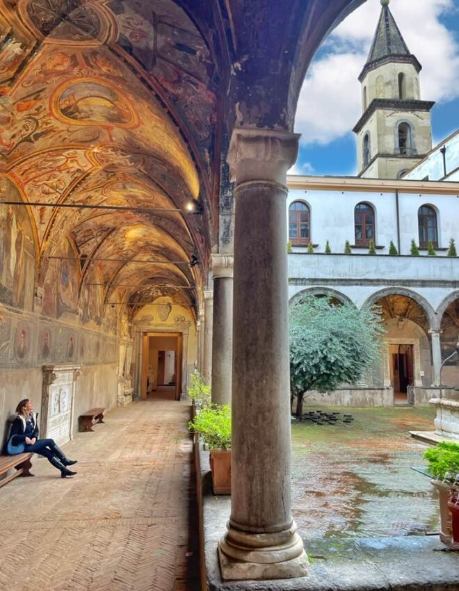 Napoli: Chiesa di Santa Maria la Nova e Museo Donnaregina